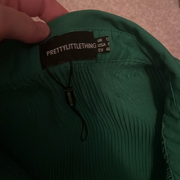 Pretty Little Thing Matching Green Set - Picture 2 of 2